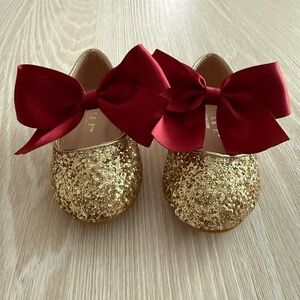 Kailee P Gold Glitter Mary Jane Flats with Red Satin Bow Toddler Size 6
